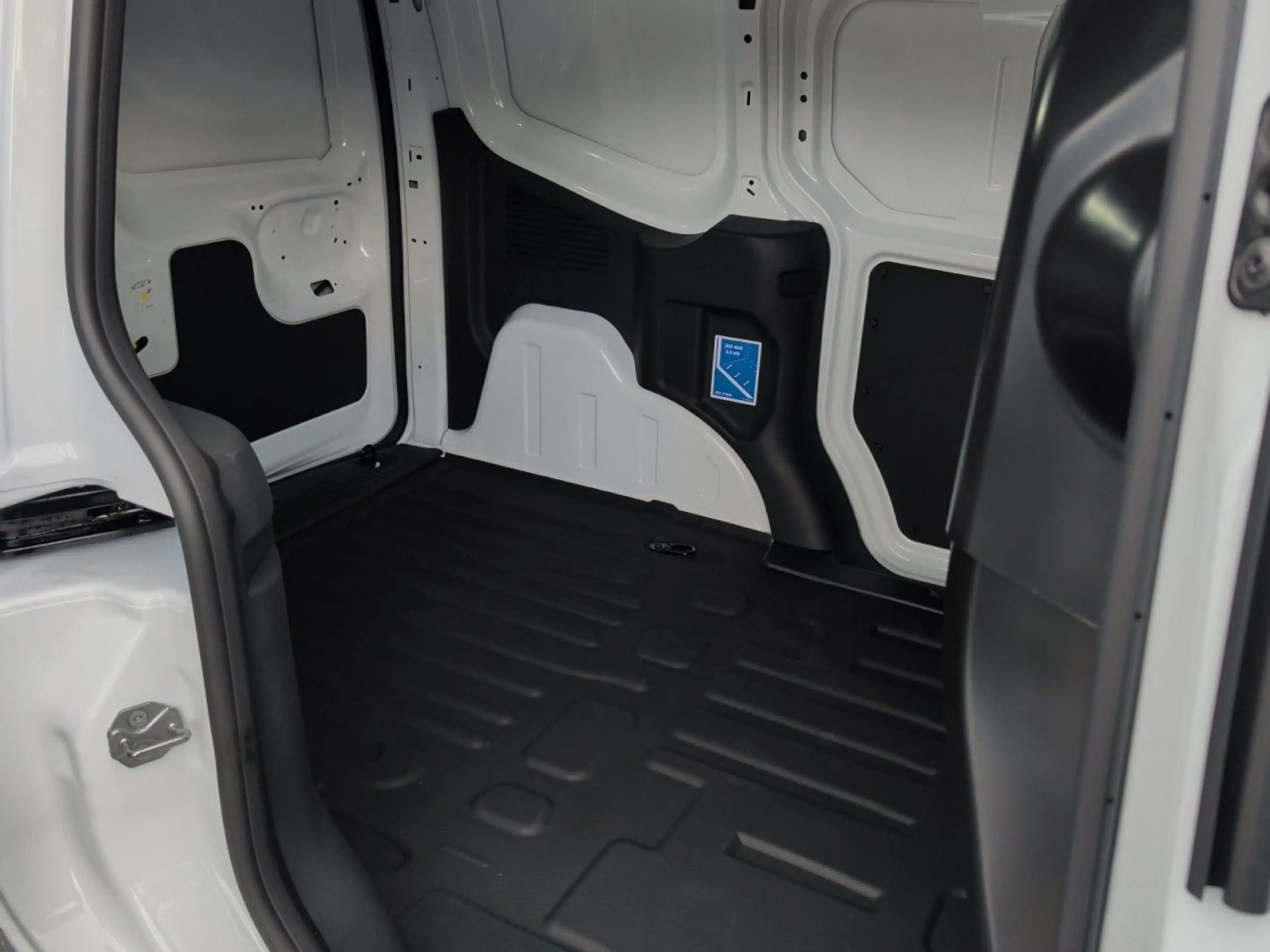 Ford Transit Courier Trend 1.0 EB Kamera+DAB+Klima — photo 14