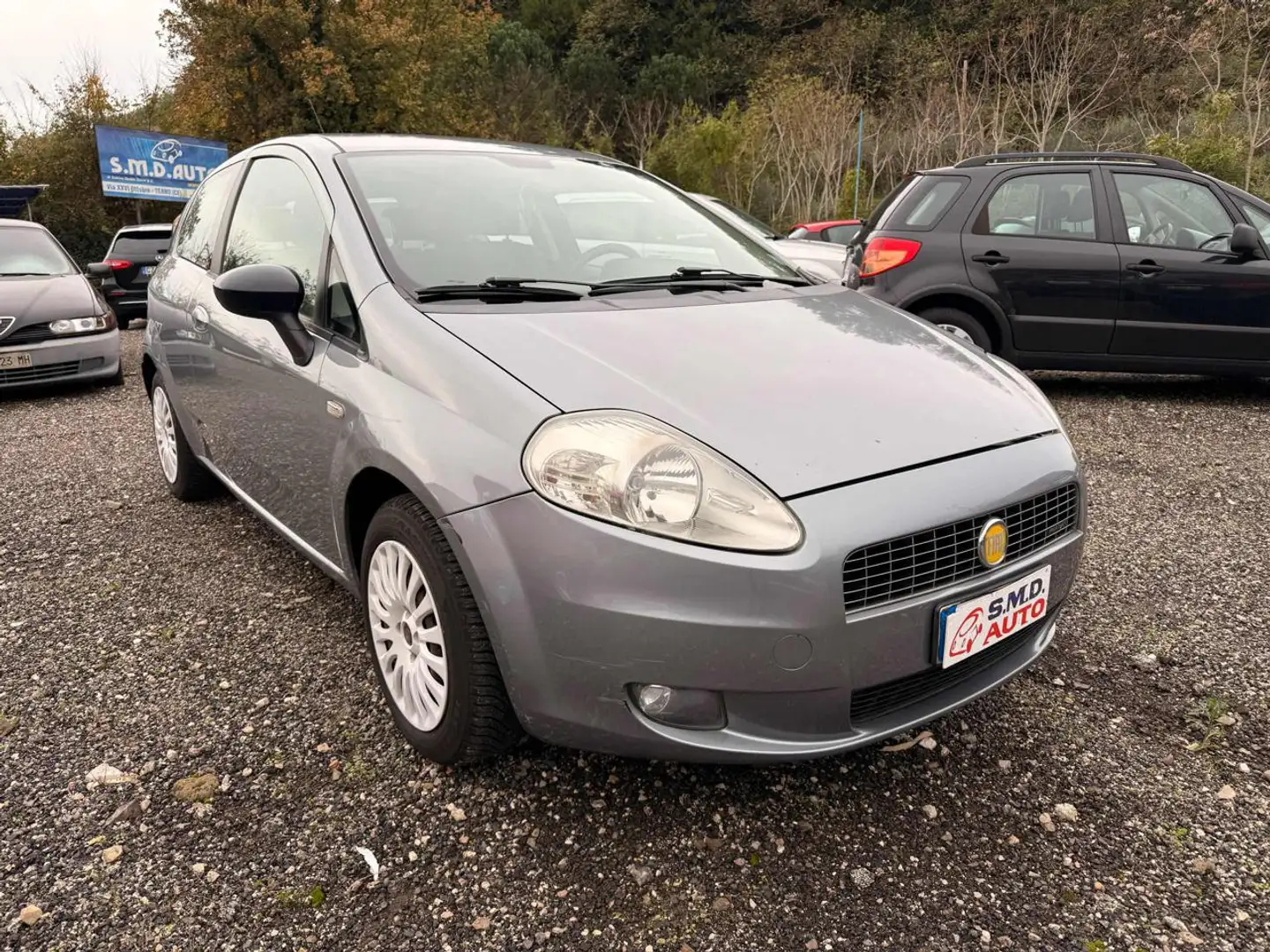 Fiat Grande Punto 1.3 MJT 75 CV 3 porte Dynamic Grigio - 1