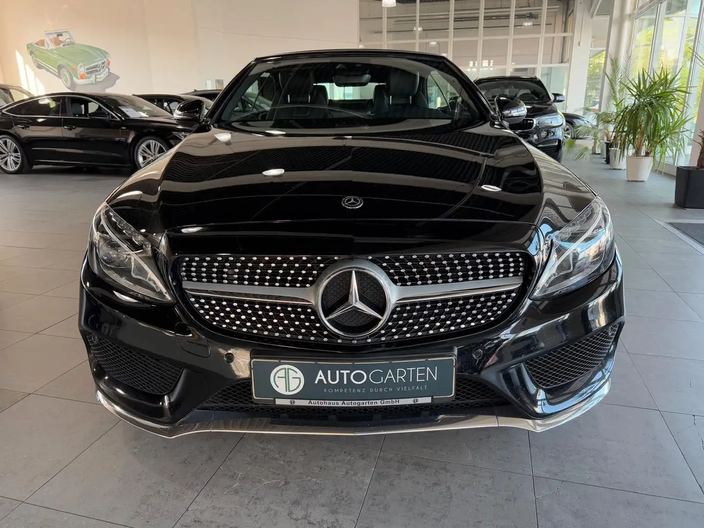 Mercedes-Benz C 220 C -Klasse Cabrio* AMG Line*Navi&Kame.*Leder*LED Schwarz - 2