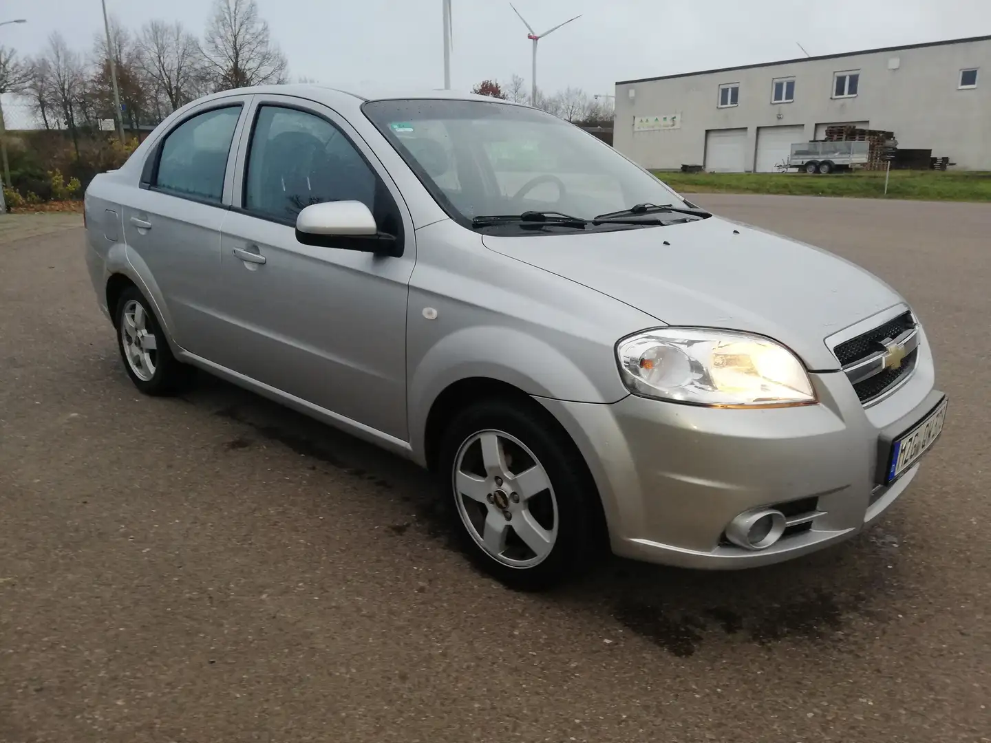 Chevrolet Aveo Aveo Stufenheck 1.4 16V Automatik LT Grau - 1