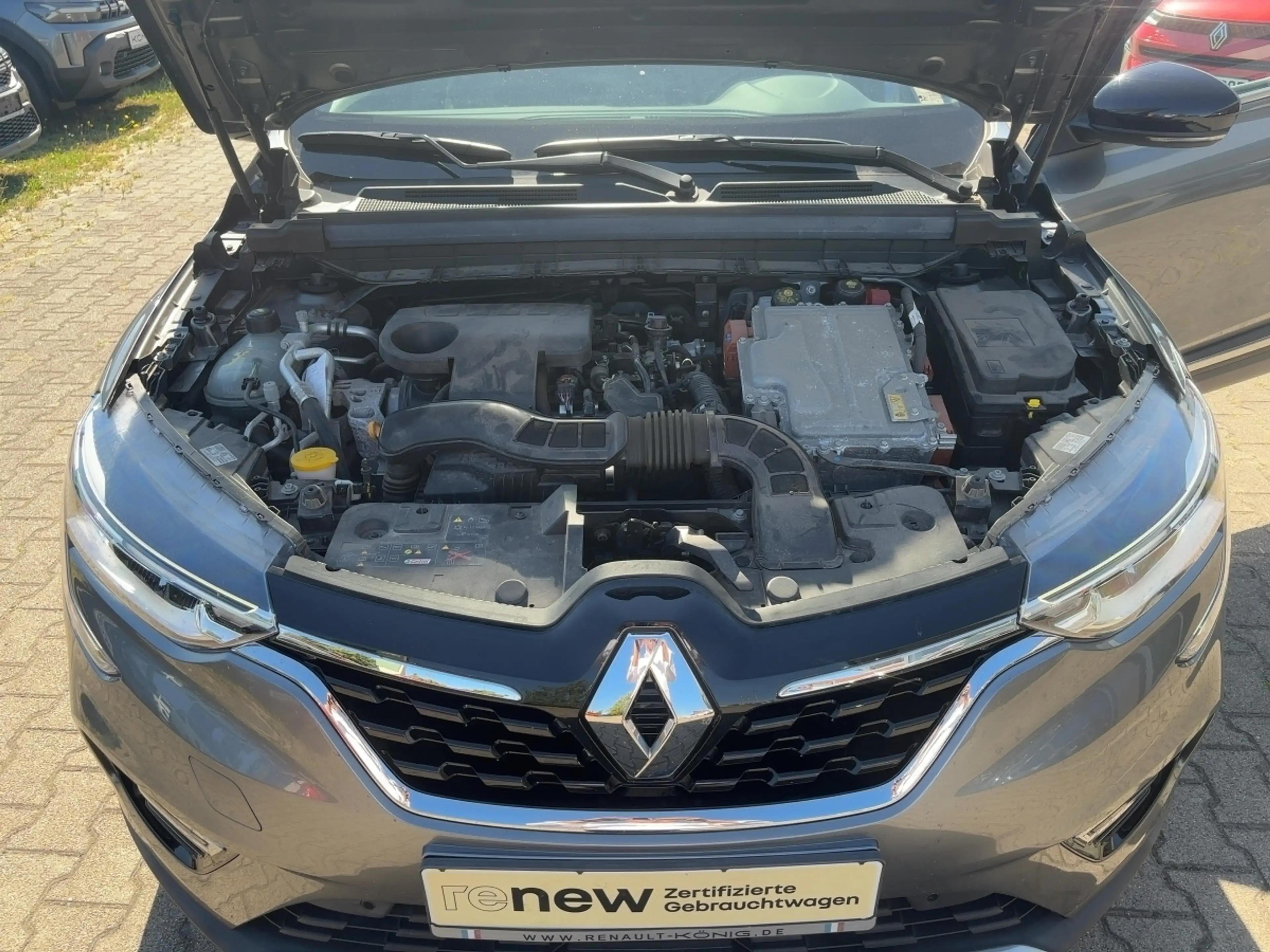 Renault Arkana INTENS FullHybrid — photo 11