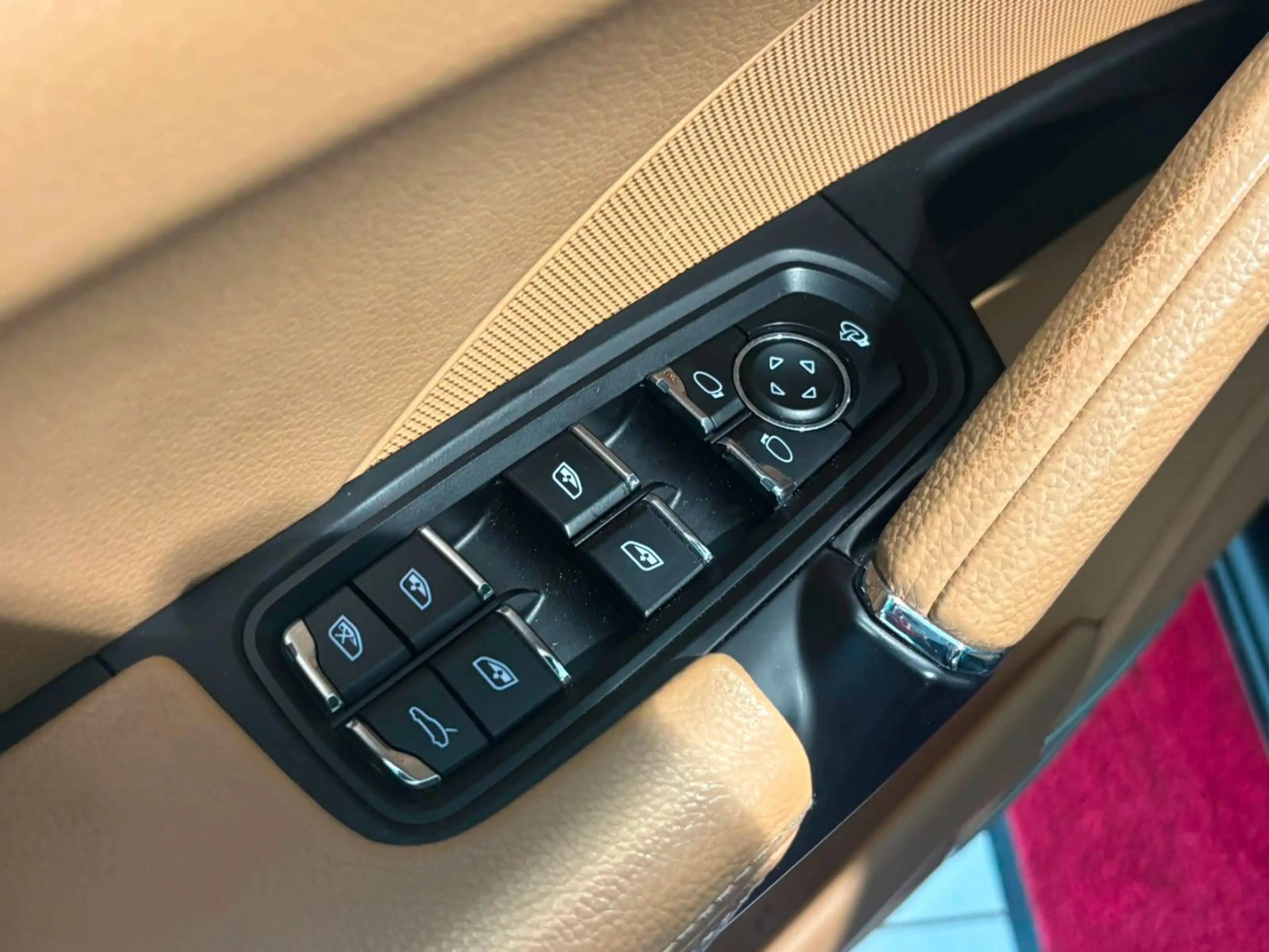 Porsche Cayenne S Diesel *PANORAMA/AHK* — photo 15