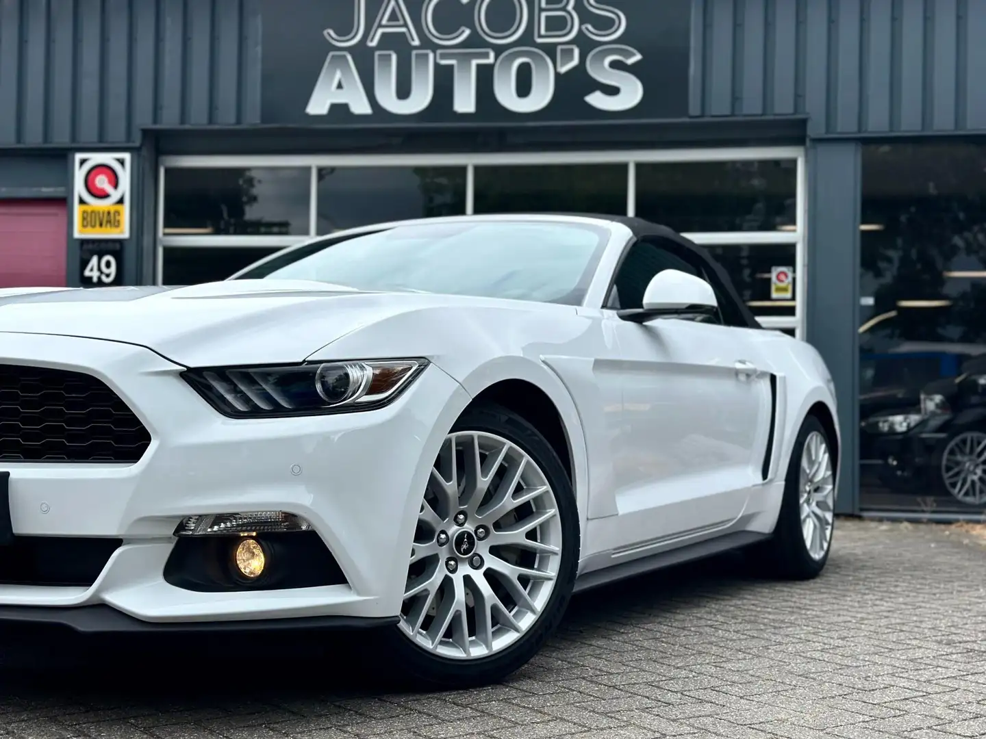 Ford Mustang Convertible 2.3 EcoBoost Blanc - 2
