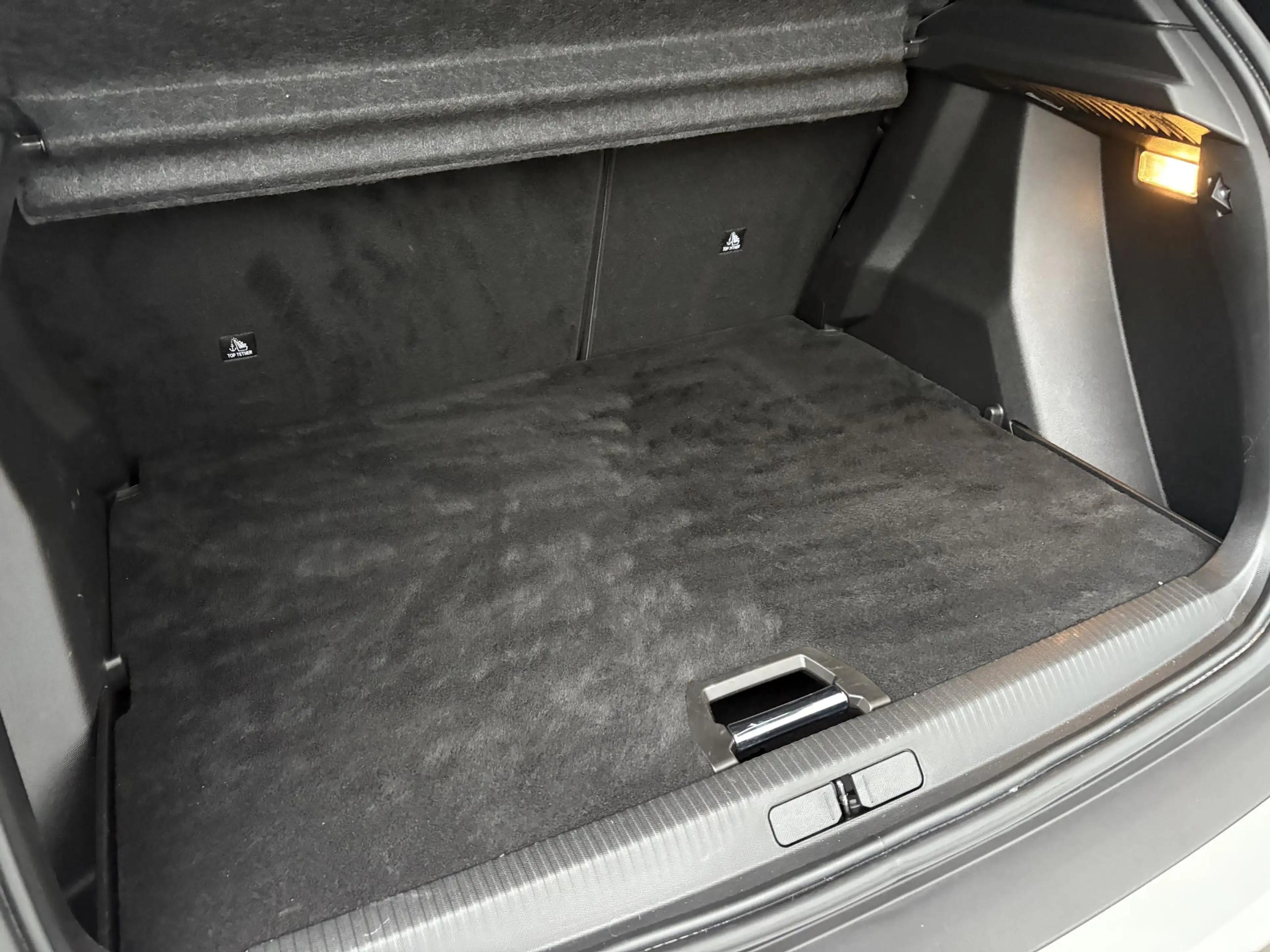 Peugeot 2008 1.2 Hybrid 136 GT | Panoramadak | Adaptive Cruise — photo 9