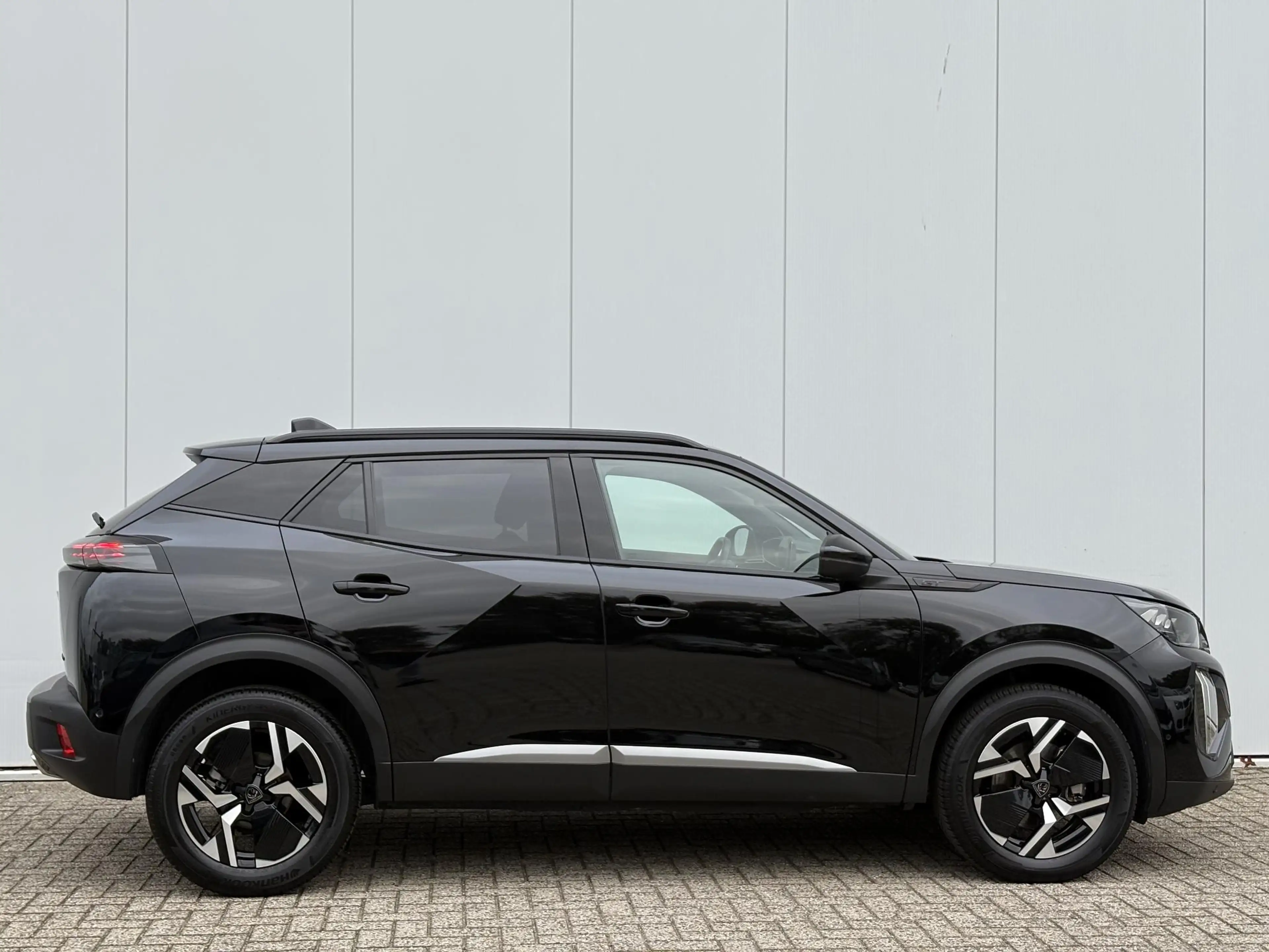 Peugeot 2008 1.2 Hybrid 136 GT | Panoramadak | Adaptive Cruise — photo 4