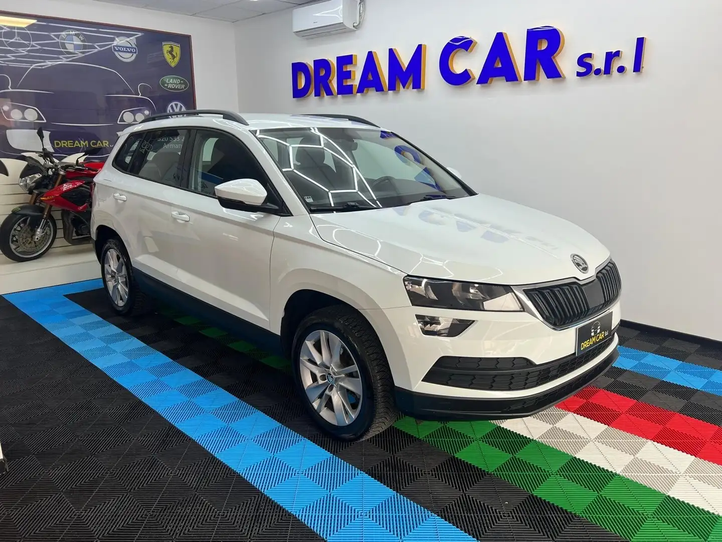 Skoda Karoq 1.6 TDI SCR DSG Ambition Blanco - 1