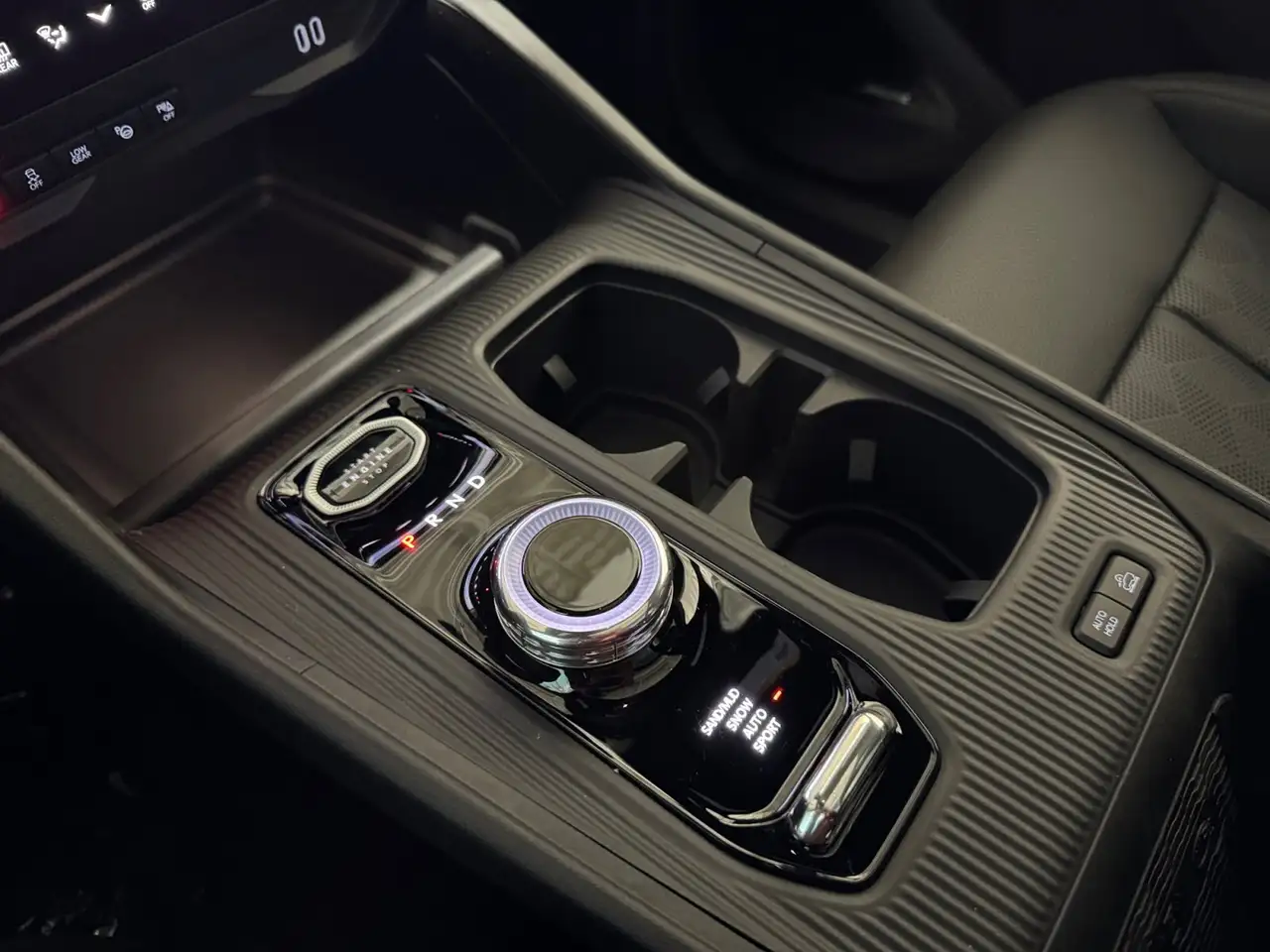 Jeep Cherokee photo Jeep Cherokee