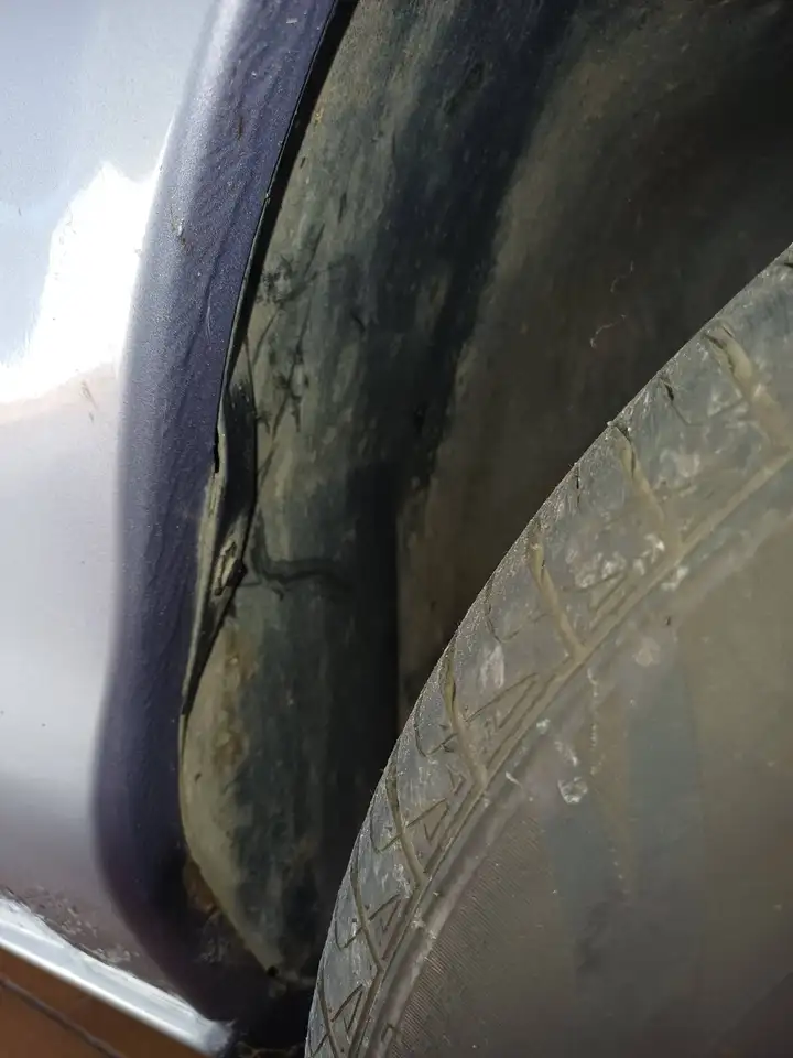 Ford Mondeo 1.8 Turbo CLX, foto 10