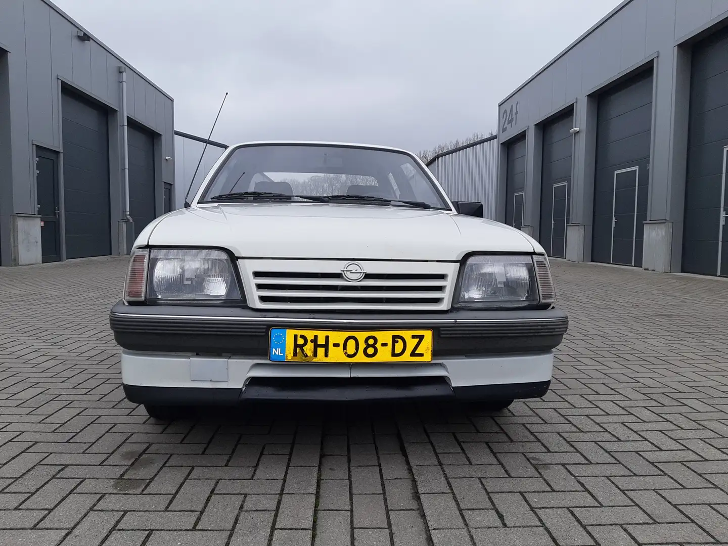 Opel Ascona undefined 1.6 S LS H4 Blanc - 2