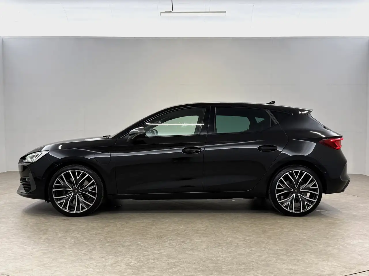 Cupra Leon 1.4 TSI e-Hybrid VZ Adrenaline Sfeer Virtual, миниатюра 12