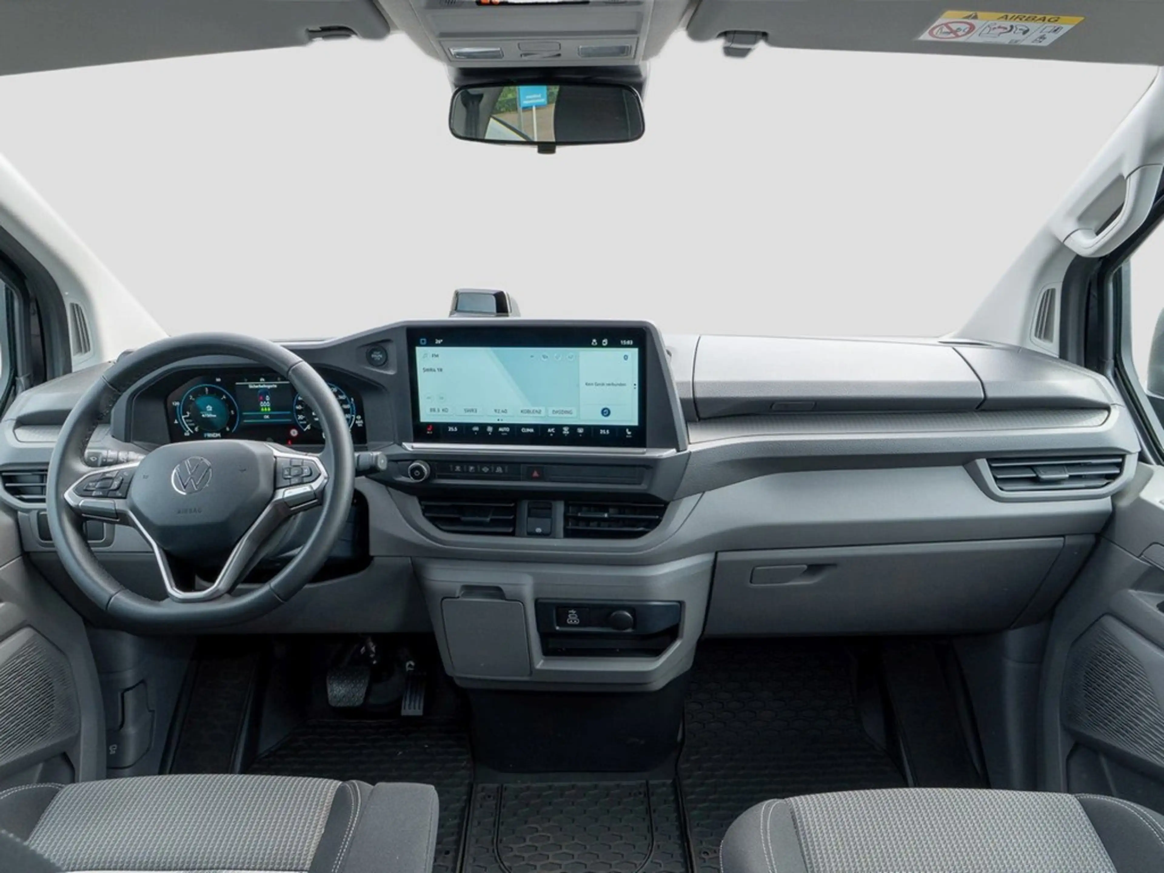 Volkswagen T7 Caravelle 2.0 TDI DSG IQ Light, Rear-View — photo 12