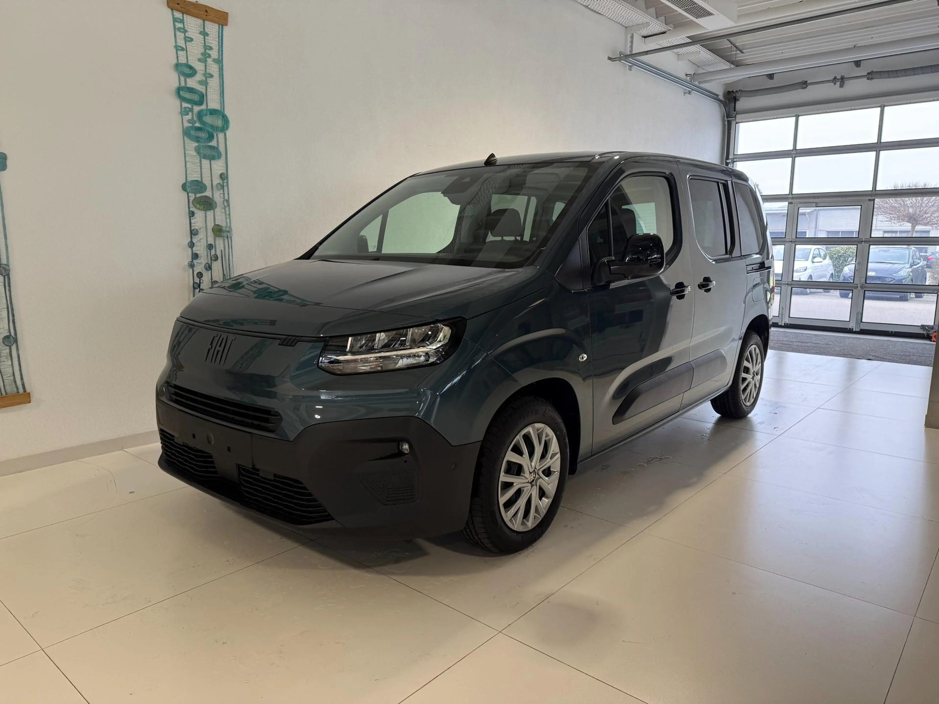 Fiat Doblo L1 1.5 MTJ 100k 6MT 75 kW (102 PS) Tech-Paket, ...