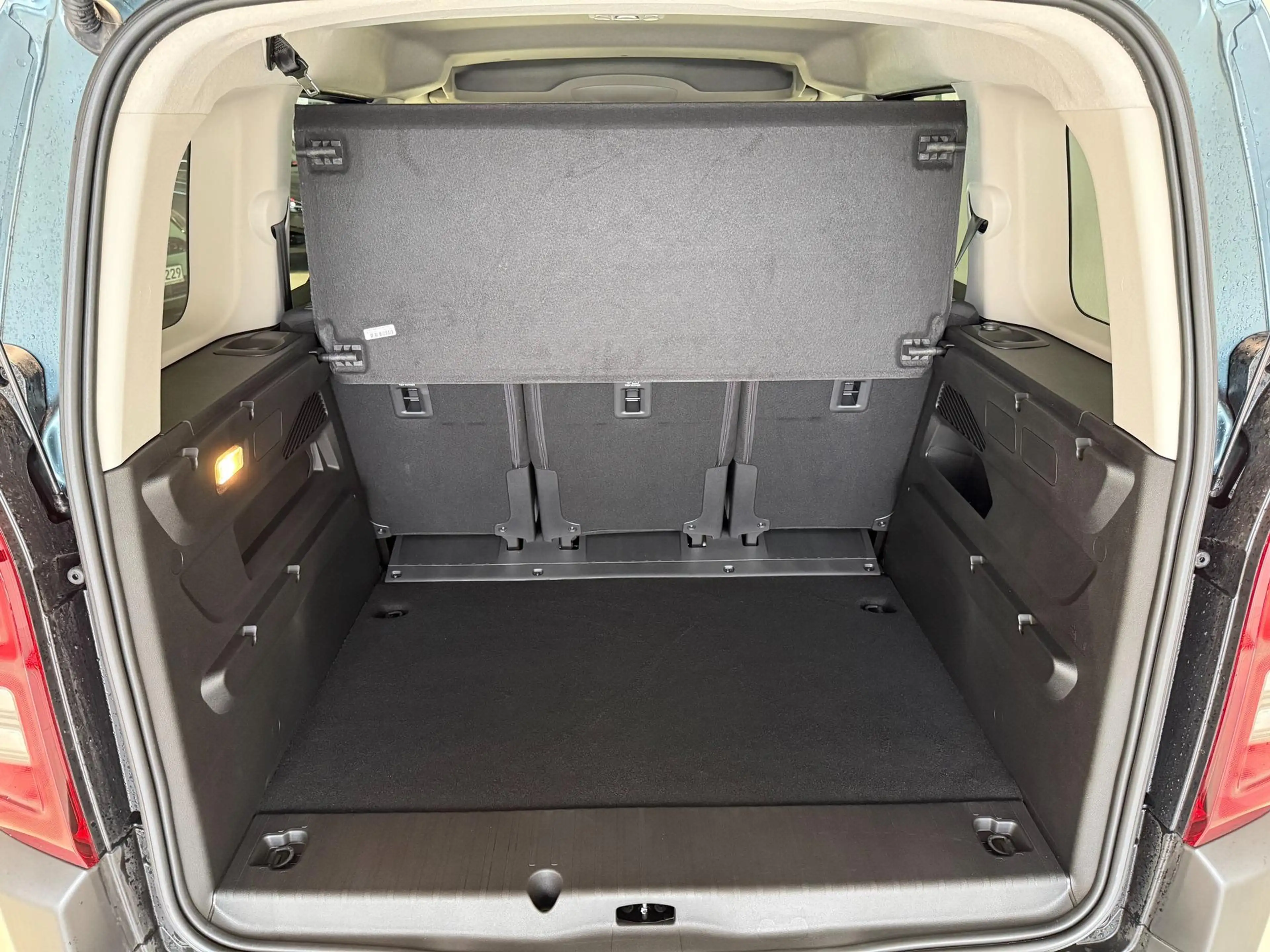 Fiat Doblo L1 1.5 MTJ 100k 6MT 75 kW (102 PS) Tech-Paket, ... — photo 14