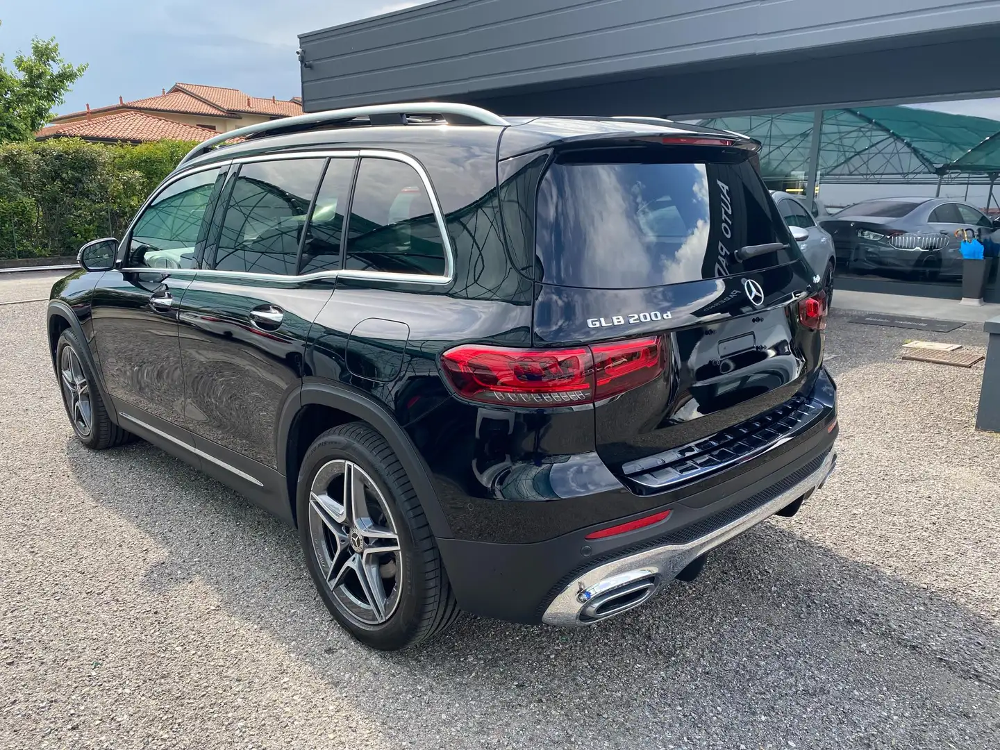Mercedes-Benz GLB 200 D Automatic 4X4 PREMIUM AMG, TETTO,MULTIBEAM Negro - 2