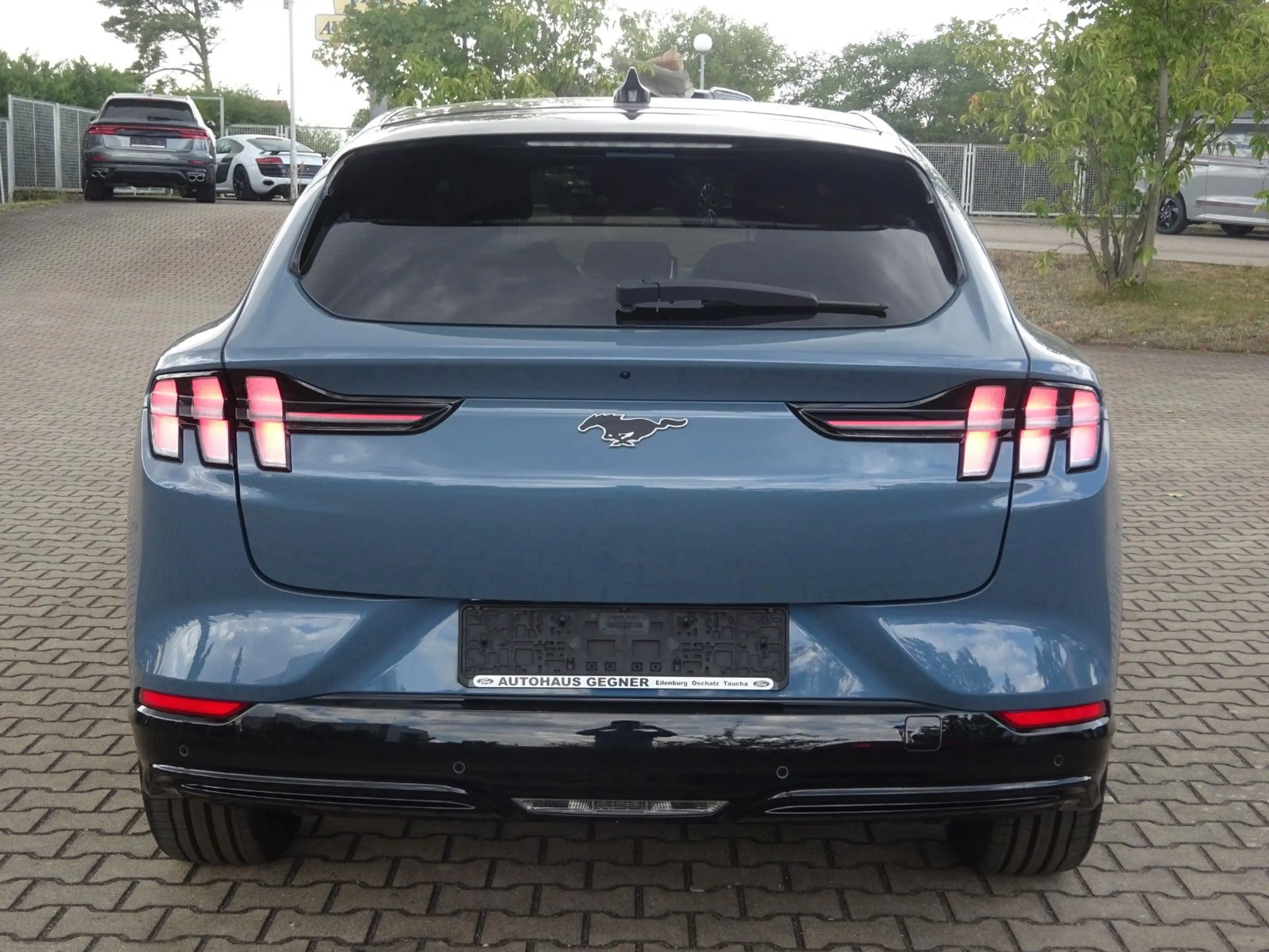 Ford Mustang Mach-E AWD Premium Pano B&O Navi — photo 8