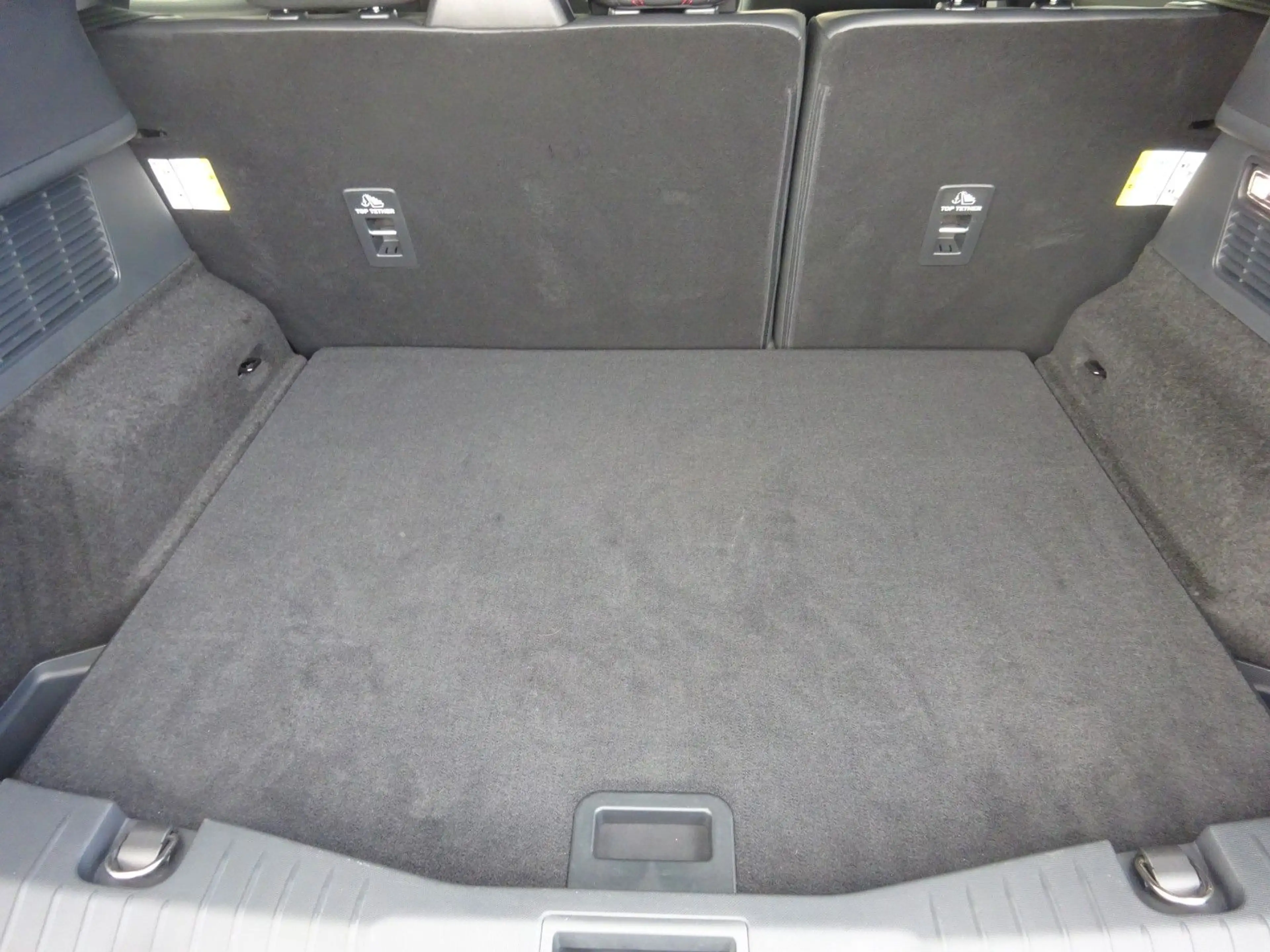Ford Mustang Mach-E AWD Premium Pano B&O Navi — photo 6