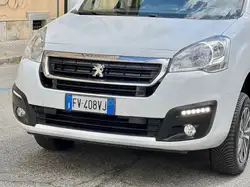 Peugeot Partner 4x4 second hand de vânzare - AutoScout24
