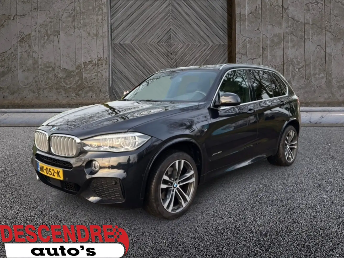BMW X5 xDrive40e High Executive M-pakket Schwarz - 1