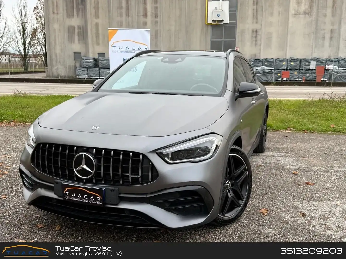 Mercedes-Benz GLA 200 45 AMG S Gris - 1