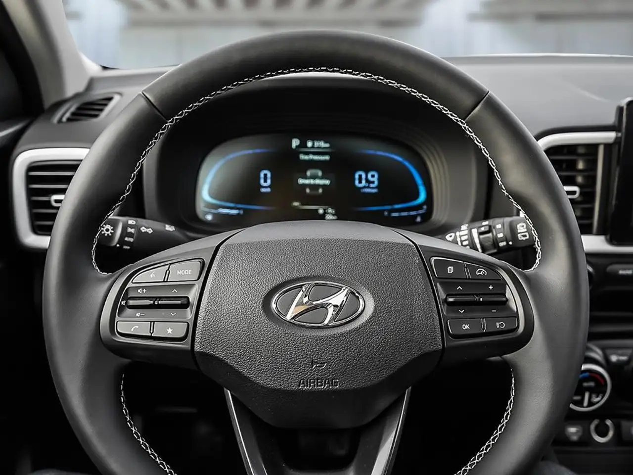 Hyundai Venue снимка Hyundai Venue