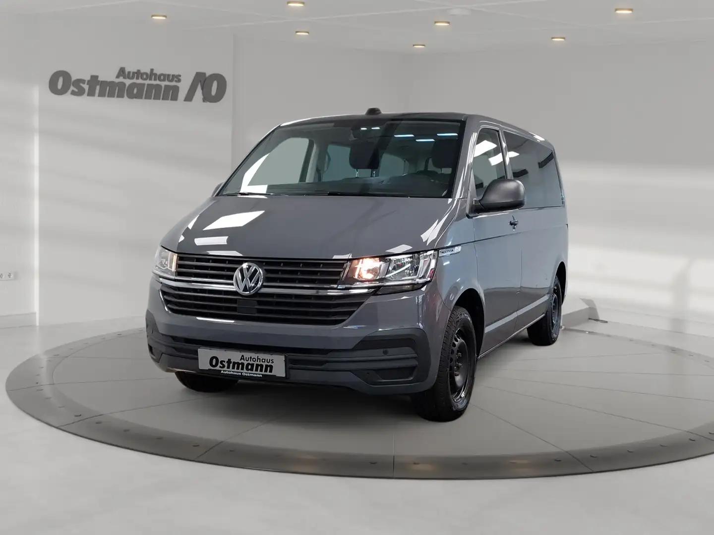 Volkswagen T6.1 Multivan 2.0 TDI Trendline AHK Tempo Grau - 1