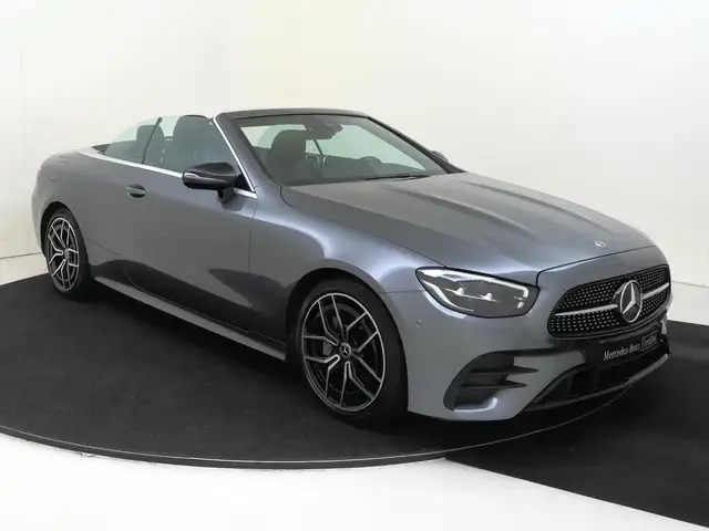 Mercedes-Benz E-Class view 2