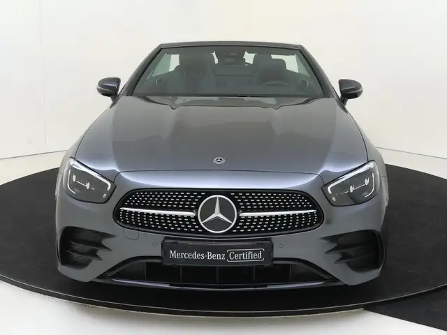 Mercedes-Benz E-Class view 6