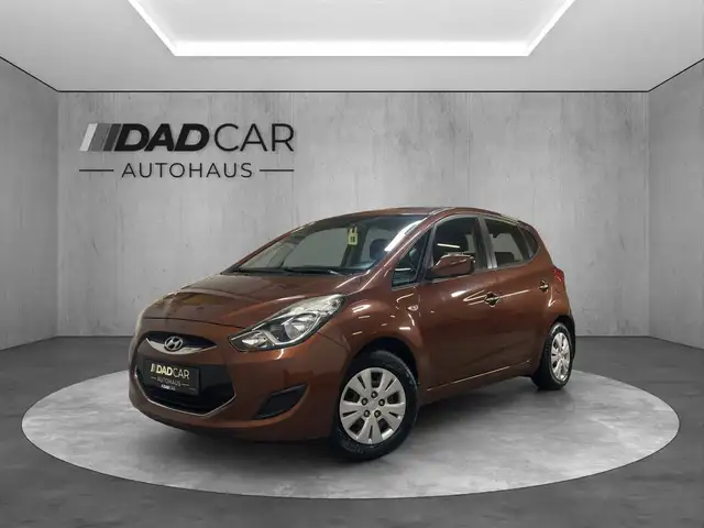 Hyundai iX20 Automatik 1. Hand*Scheckheft*PDC*Allwetter*