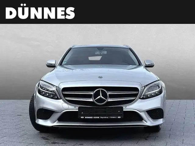 Mercedes-Benz C-Class view 8