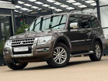 Aut. 3.2 DI-D 4WD TOP, 7-Sitze, AHK, Pano, Leder