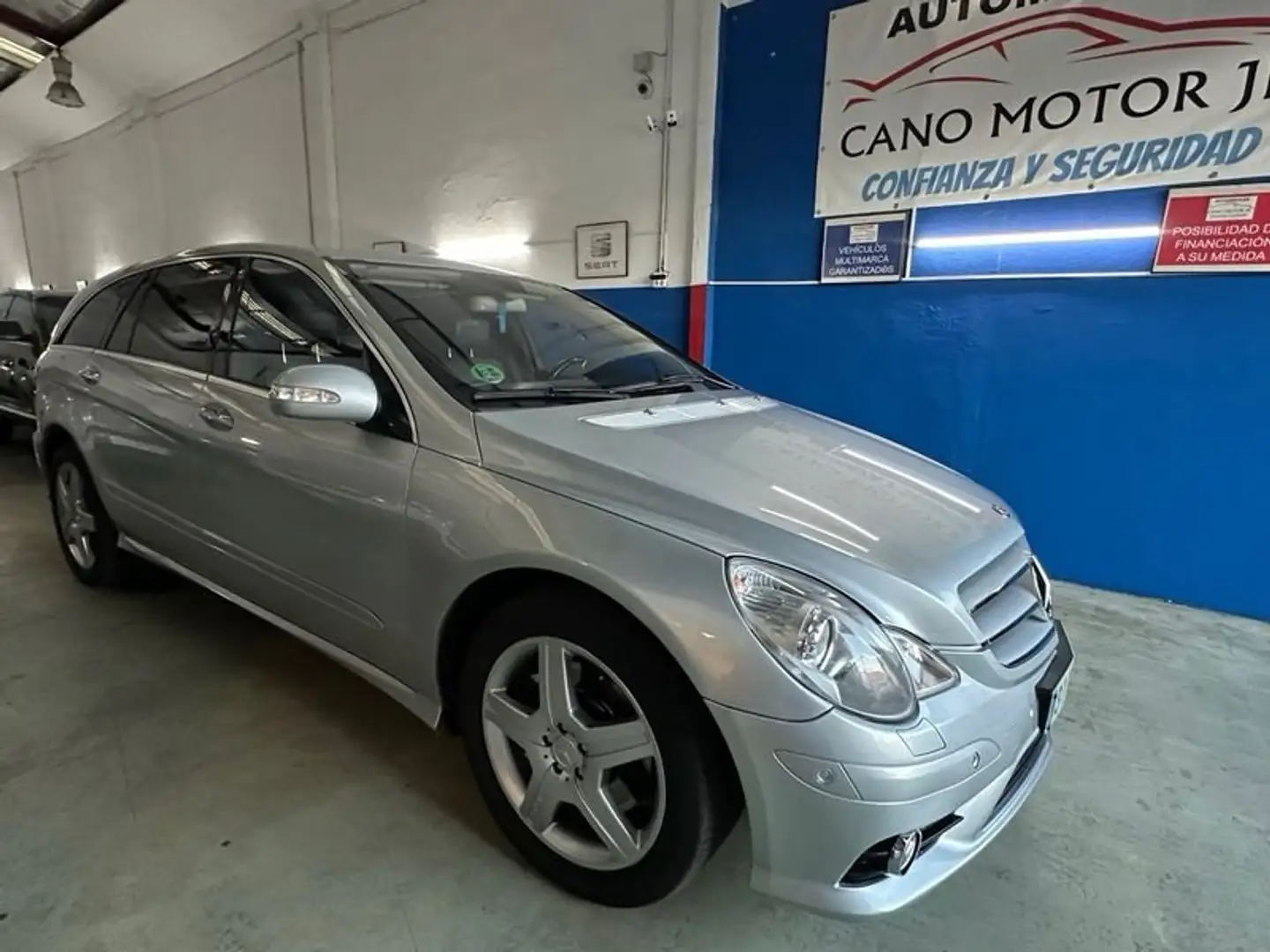 Mercedes-Benz G 500 R 388 4Matic Largo 5p Grau - 1