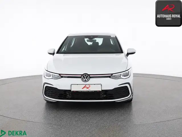 Volkswagen Golf view 8