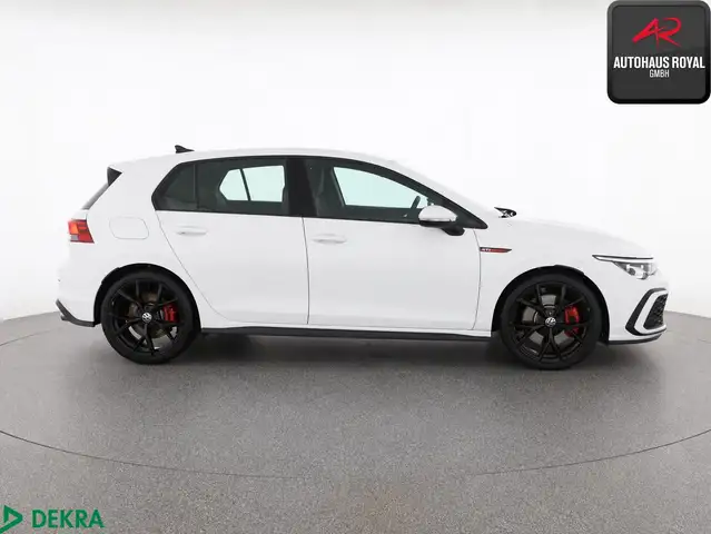 Volkswagen Golf view 6