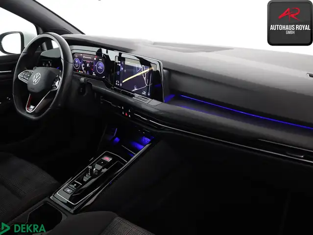 Volkswagen Golf view 10