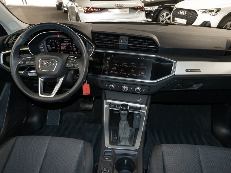 Audi Q3 35 TFSI CarPlay Klima LED — photo 10