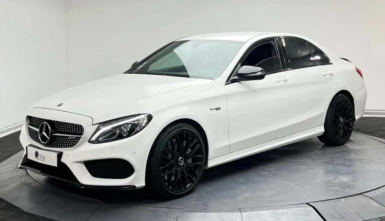 Mercedes-Benz C 63 AMG