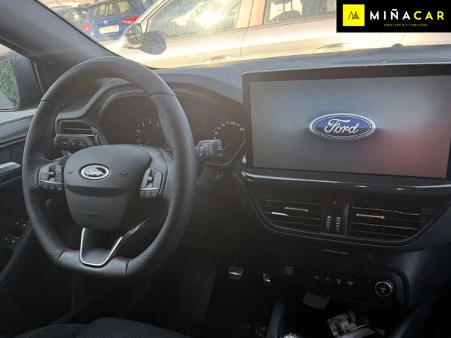 Ford Focus 1.0 Ecoboost MHEV ST-Line 125 Azul - 2