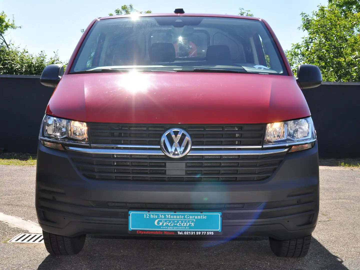 Volkswagen T6.1 Transporter DSG Lang EcoProfi 3Sitze, ACC, Navi Zusatzheizung Rood - 1