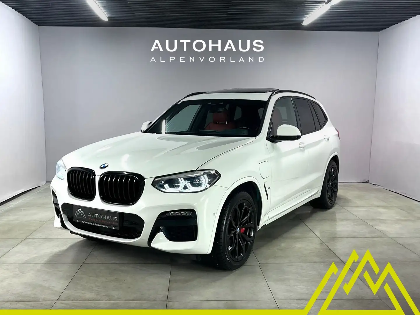 BMW X3 xDrive 30e M-Sport Aut.***LED | AHK | HeadUp*** Weiß - 1