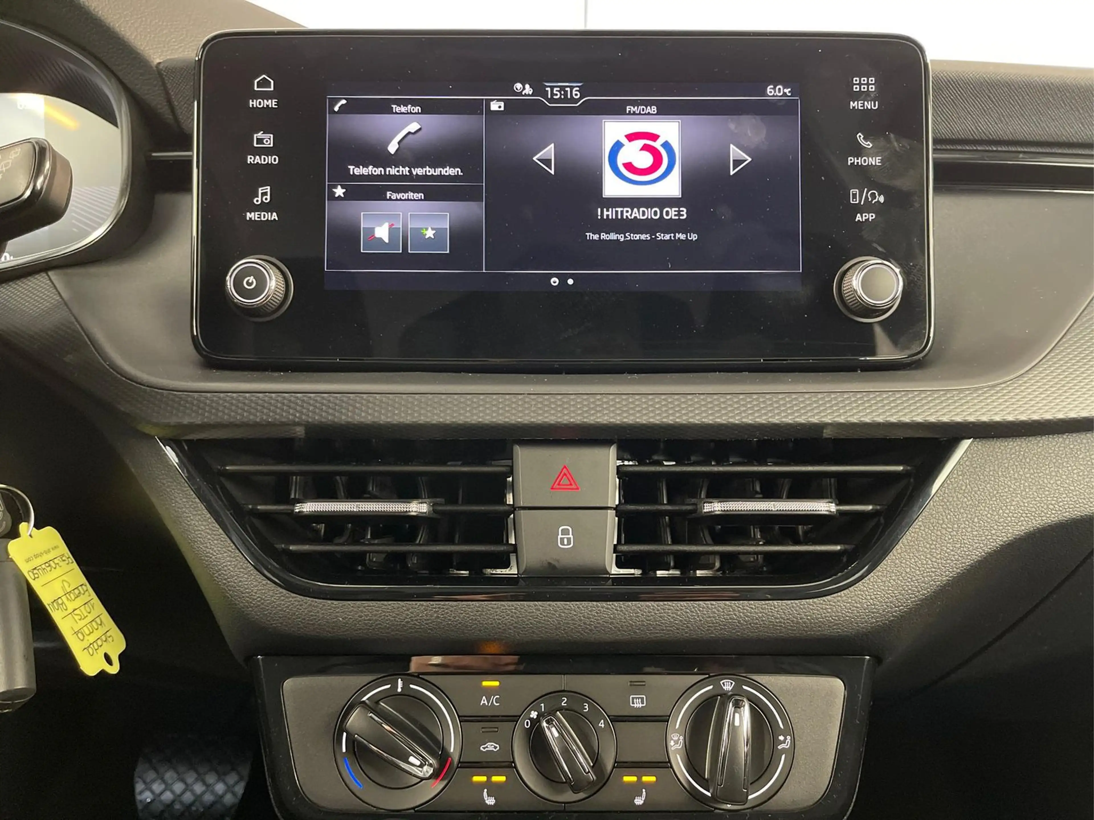 Skoda Kamiq 1.0 TSI DSG AHK+Alu16+Sitzheizung+AppCo... — photo 7