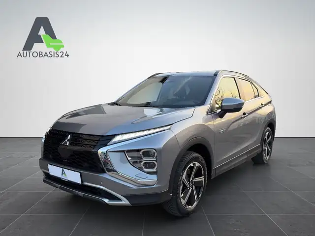 Mitsubishi Eclipse Cross Plus Hybrid 4WD *LED*NAVI*KAMERA*