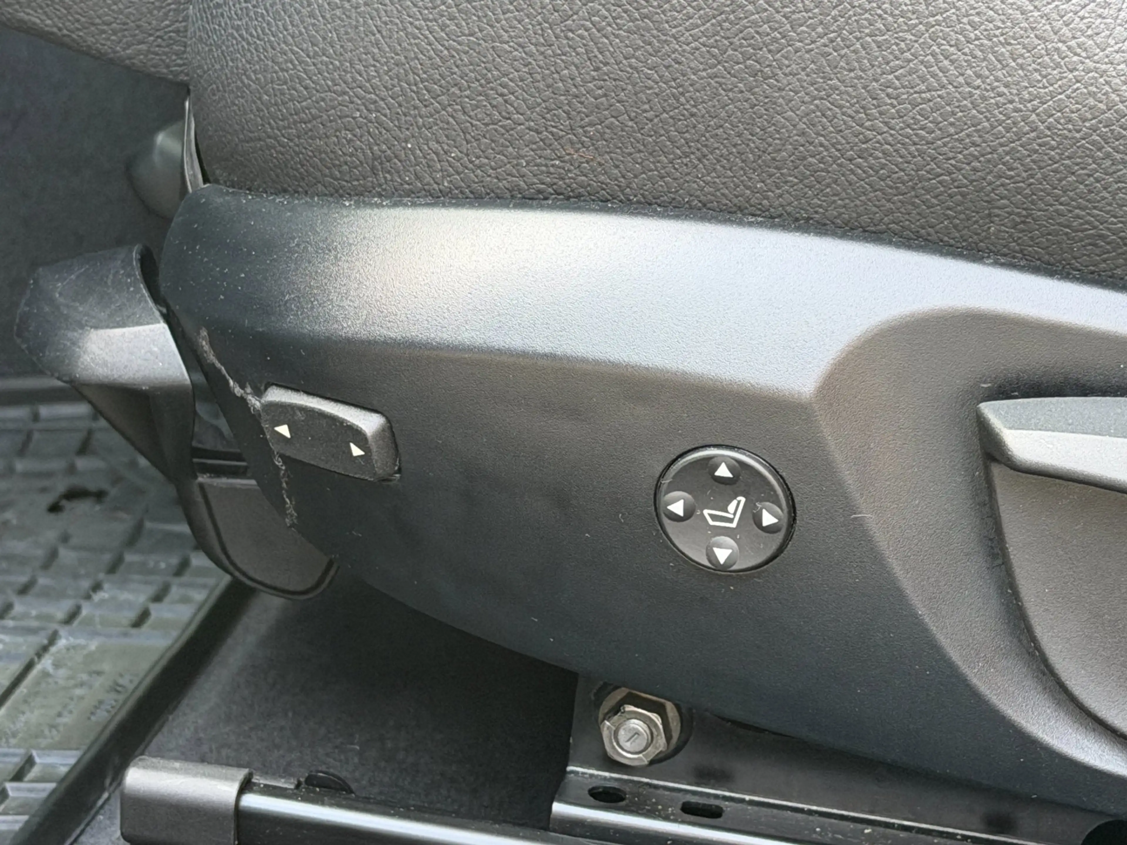 BMW X1 SDrive18i Executive Xenon Leder Trekhaak Navi Stoe — photo 16