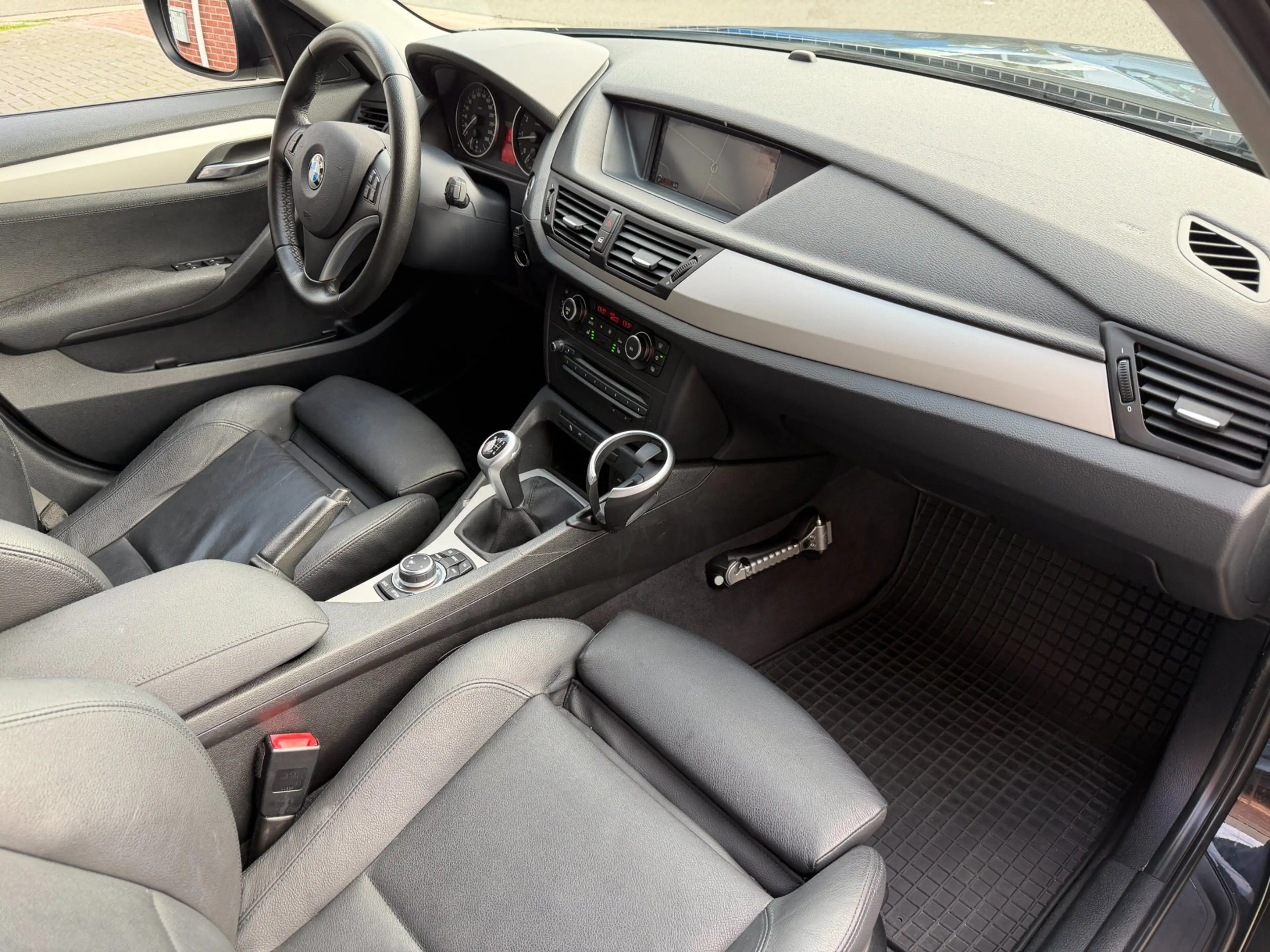 BMW X1 SDrive18i Executive Xenon Leder Trekhaak Navi Stoe — photo 19