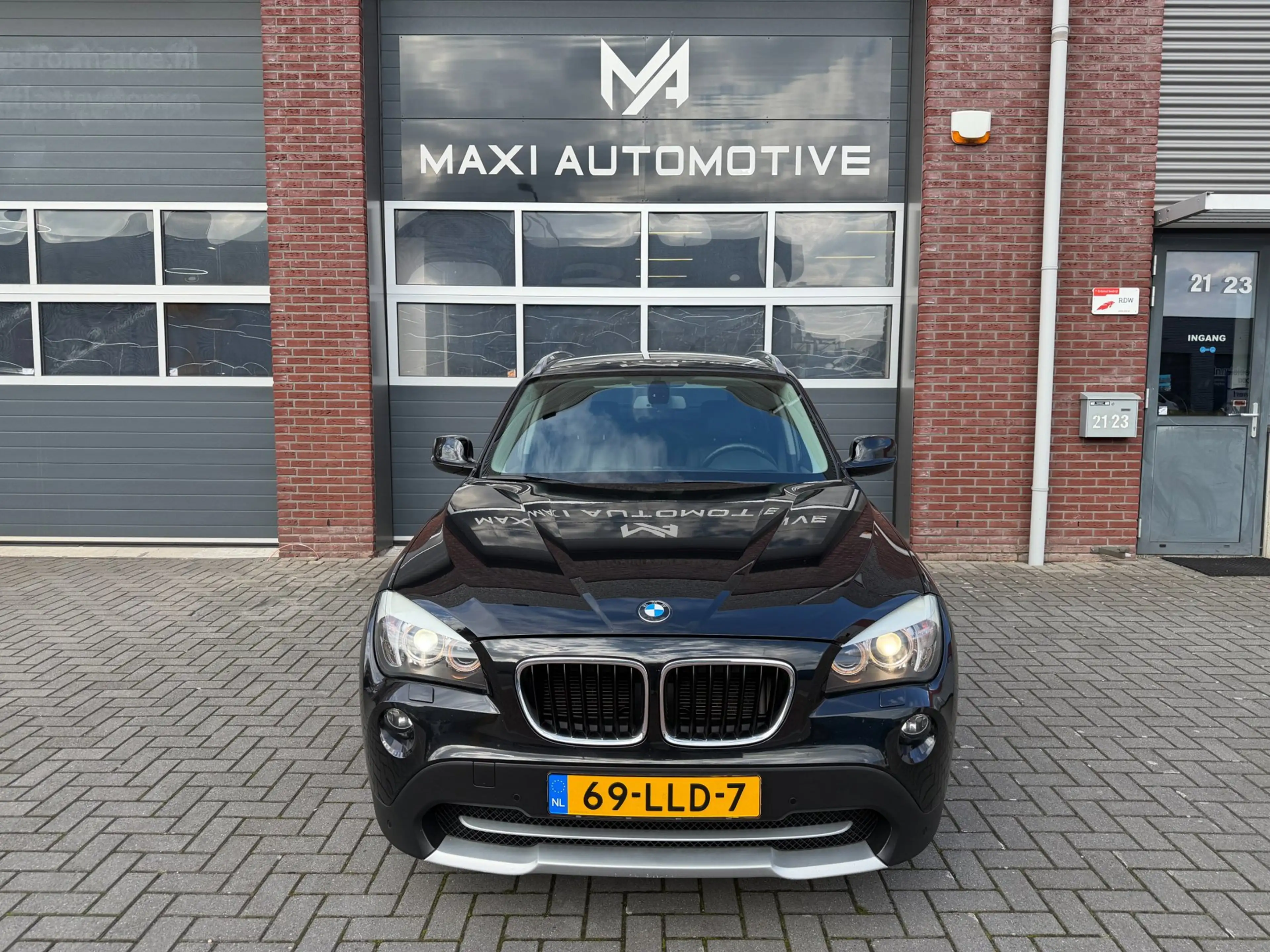 BMW X1 SDrive18i Executive Xenon Leder Trekhaak Navi Stoe — photo 8