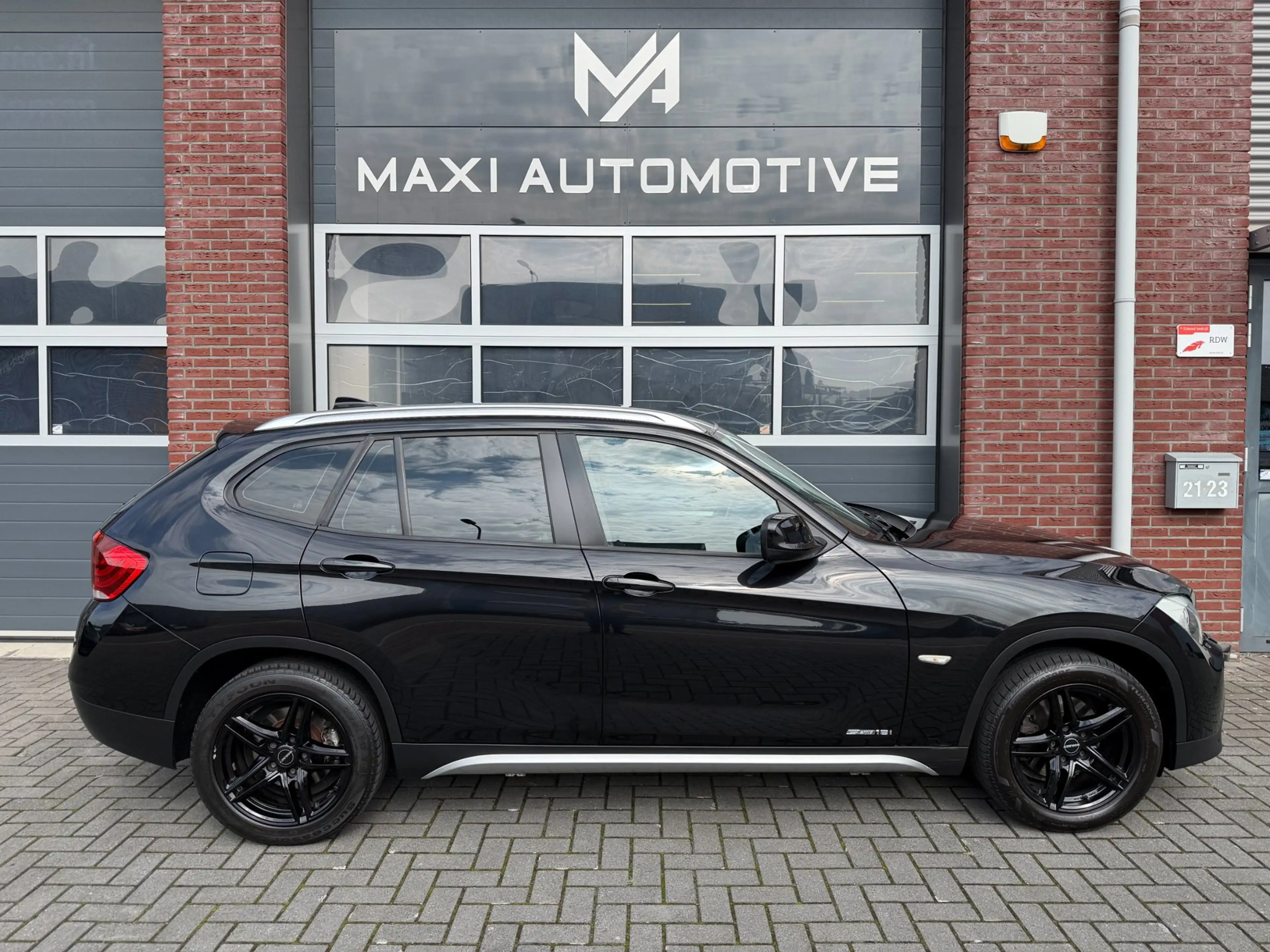 BMW X1 SDrive18i Executive Xenon Leder Trekhaak Navi Stoe — photo 6