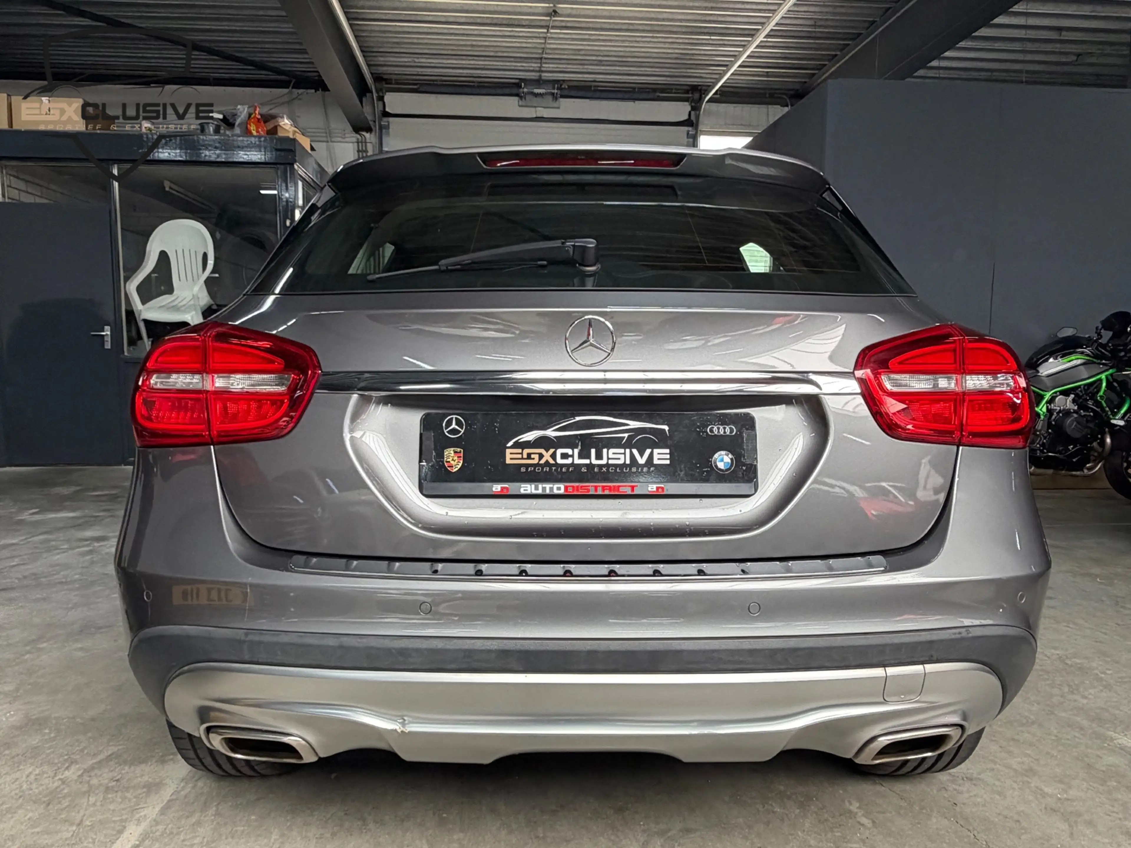 Mercedes-Benz GLA 180 Prestige — photo 3