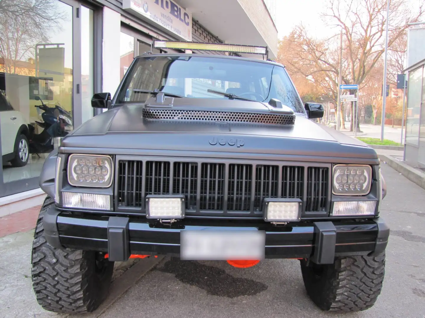 Jeep Cherokee Cherokee 5p 4.0 Limited auto Чорний - 2