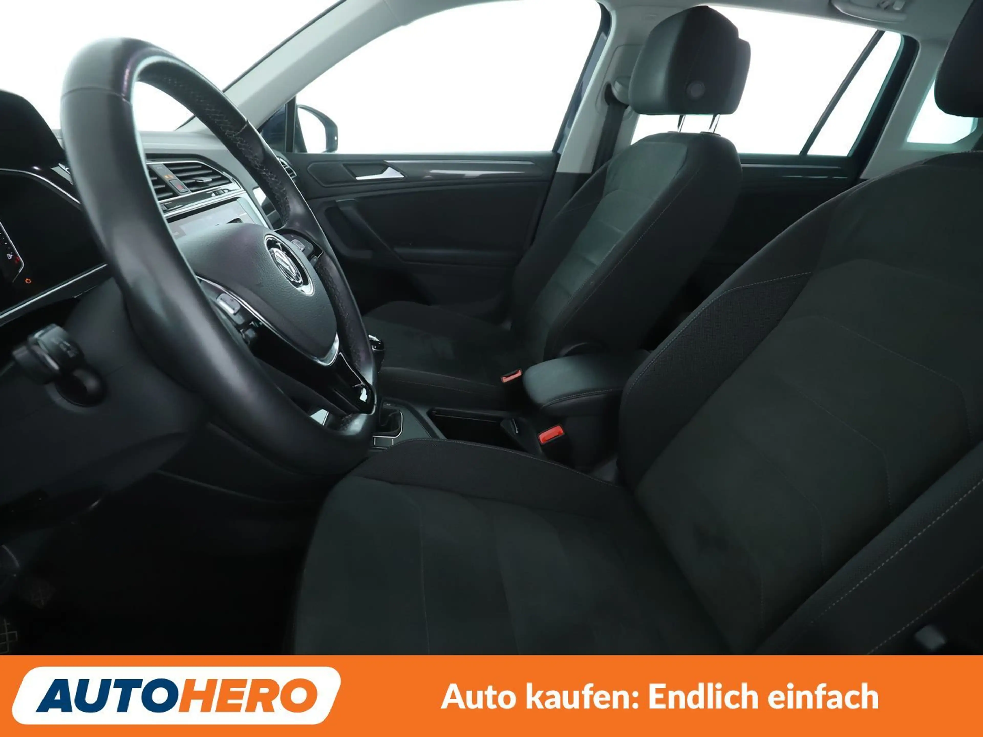 Volkswagen Tiguan 2.0 TDI Highline BlueMotion Tech*NAVI* — photo 10