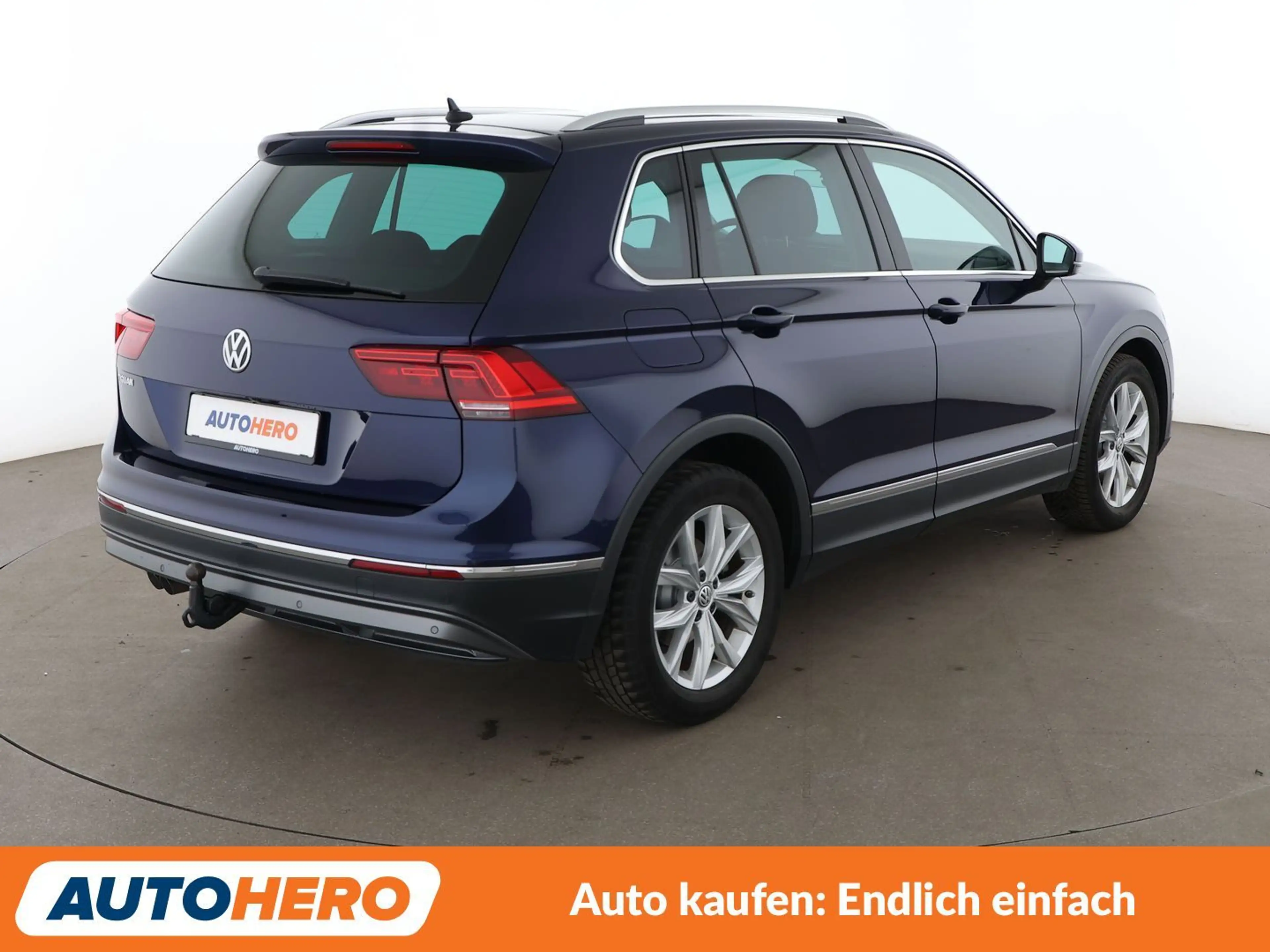Volkswagen Tiguan 2.0 TDI Highline BlueMotion Tech*NAVI* — photo 6