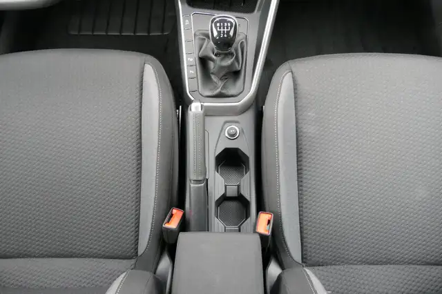 Volkswagen Polo view 15